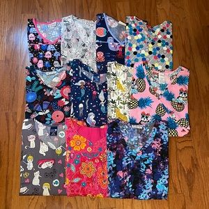 Scrub Top Bundle-size Large